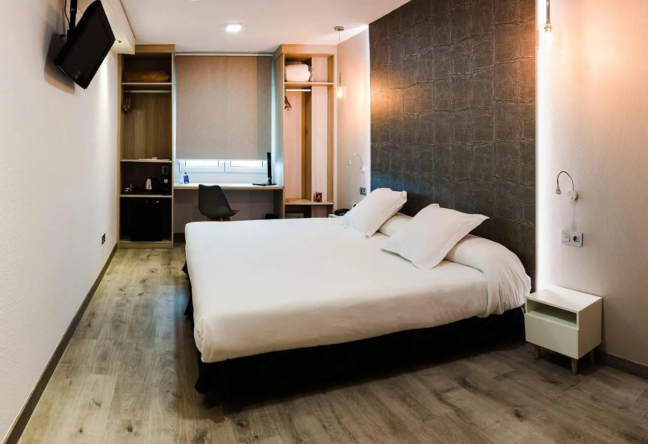 Bellavista Sevilla 4*,  İspanya